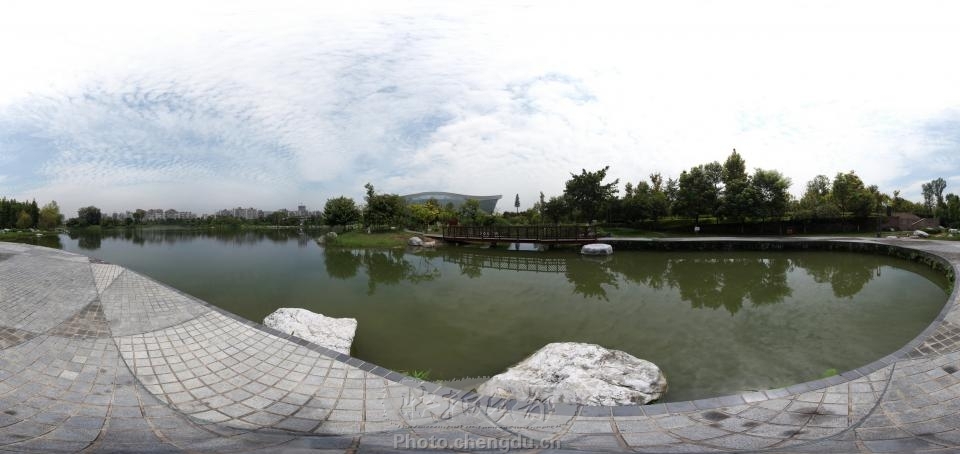 锦城湖公园2号湖360°全景 by 拍客三万英尺的